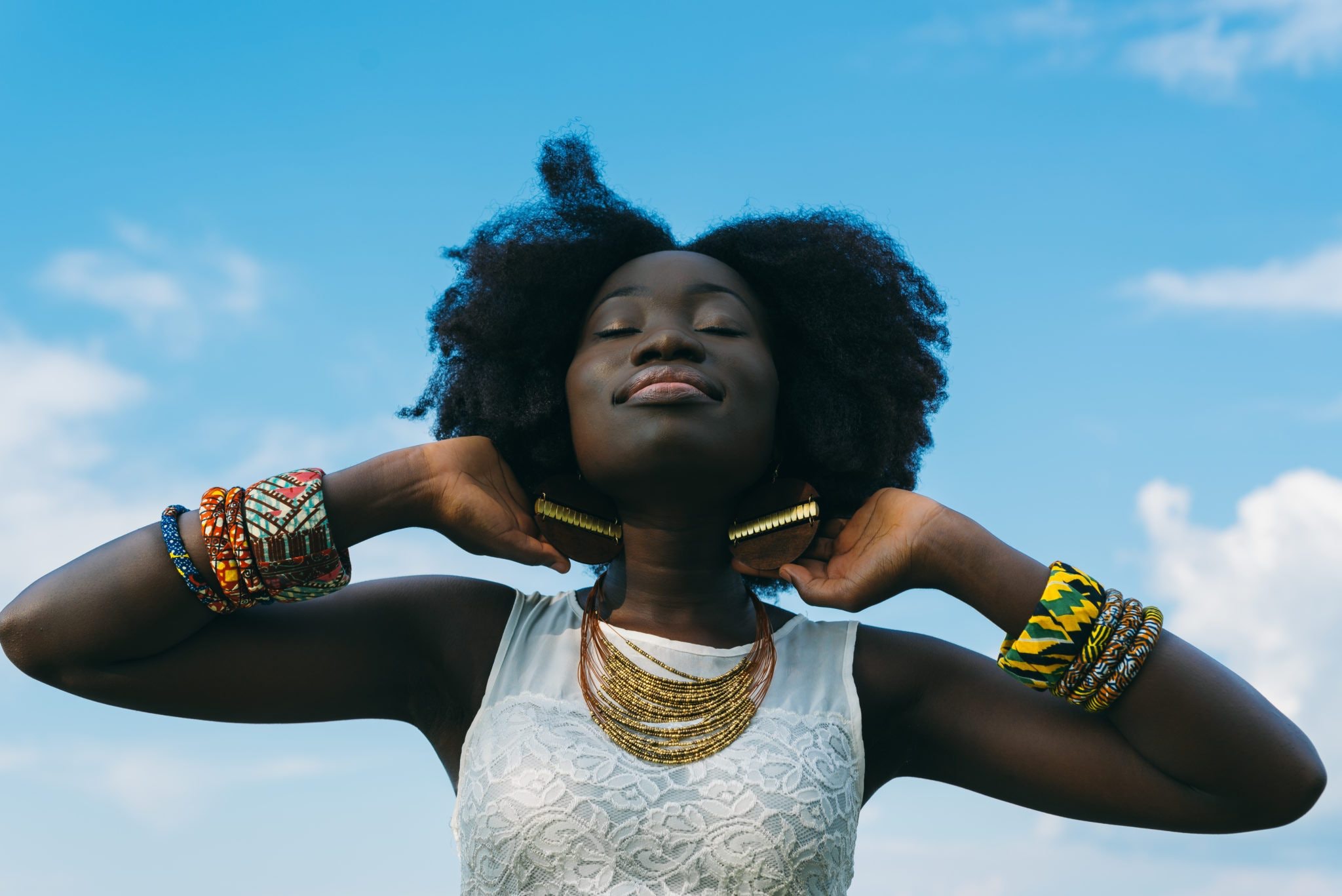 Photo by nappy: https://www.pexels.com/photo/woman-wearing-white-sleeveless-lace-shirt-935985/